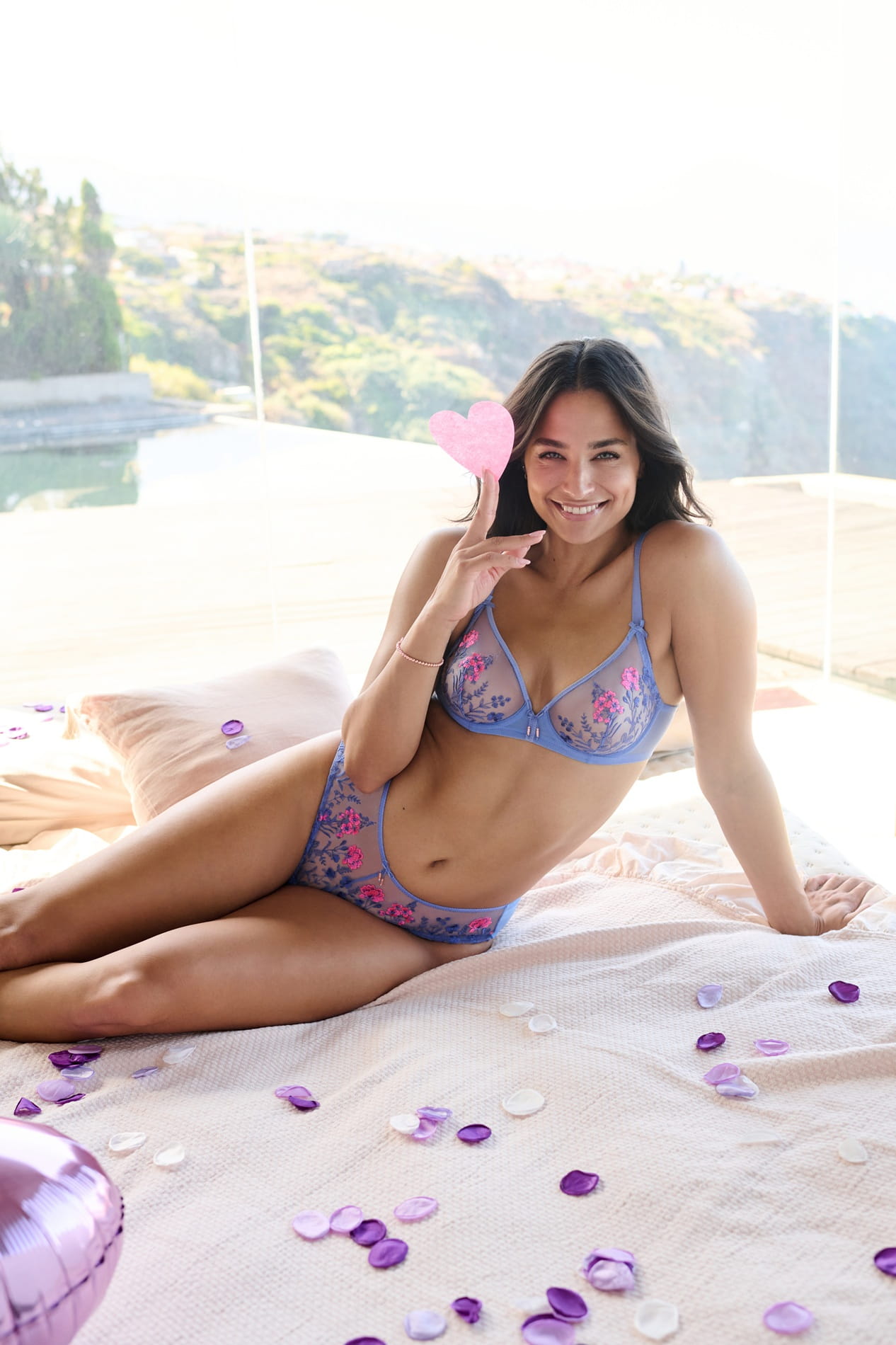 LASCANA_x_Amira_Aly_FS26-Kampagne_Lingerie_02