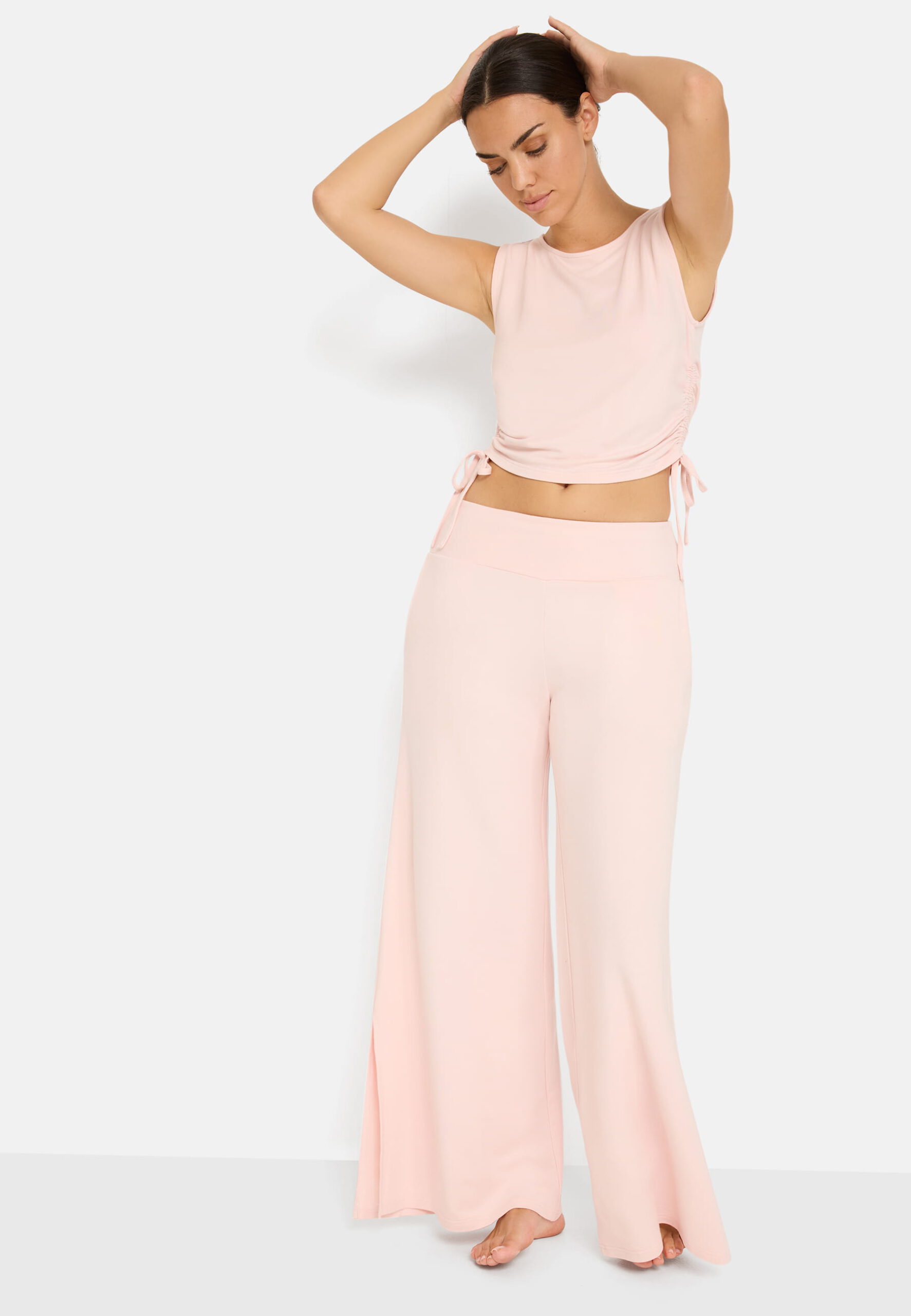 LSCN_by_LASCANA_Shirt_55461900_rosa_29.99EUR und LSCN_by_LASCANA_Hose_weit_92504711_rosa_49.99EUR (1)